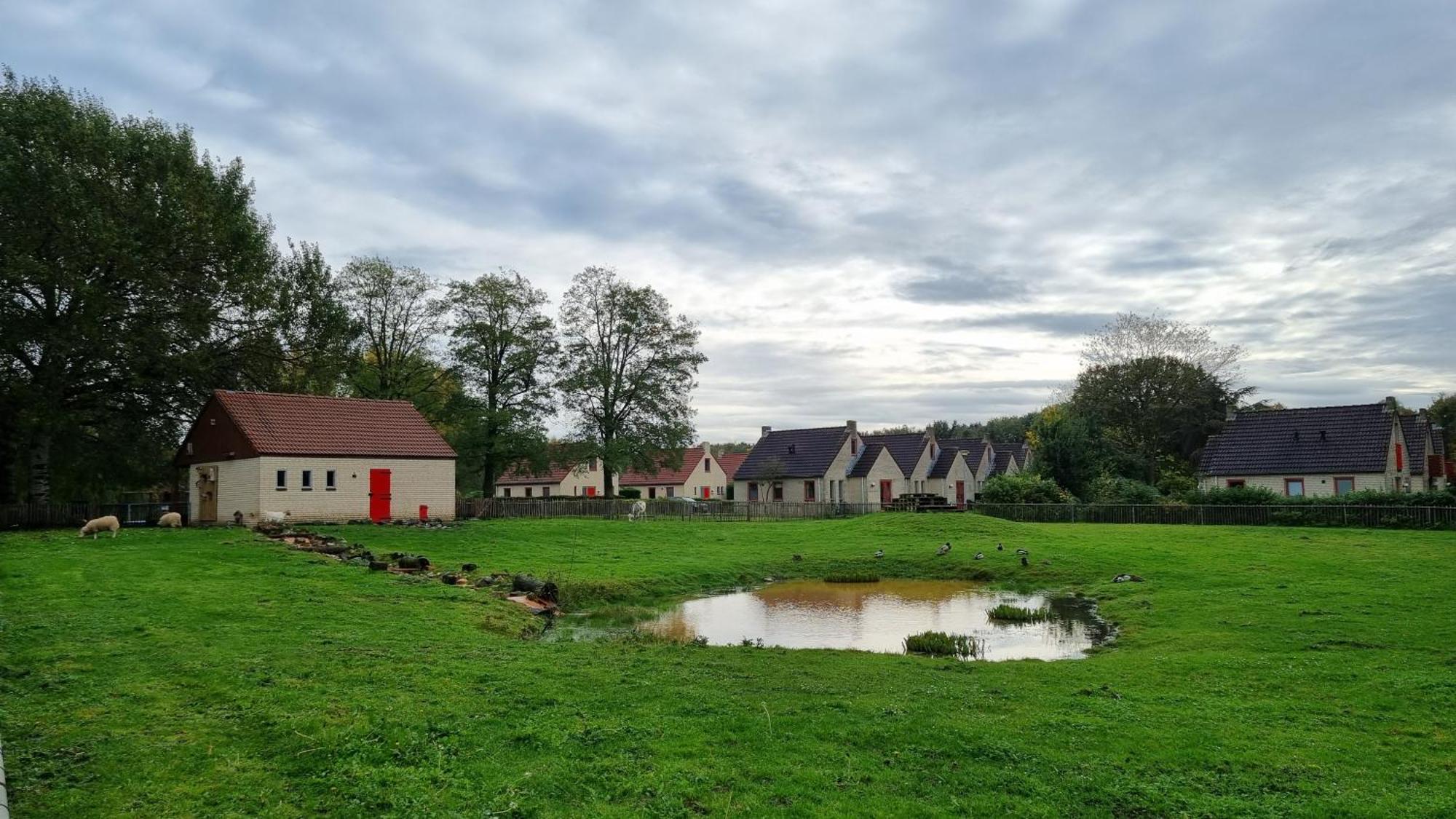 Het Huys Ewijk Mooi Luxe En Een Laadpaal Exterior photo