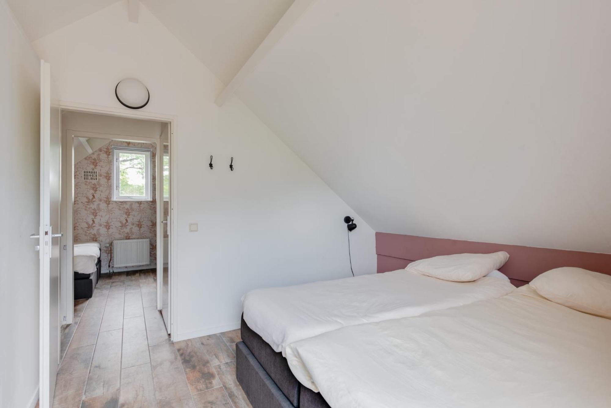 Het Huys Ewijk Mooi Luxe En Een Laadpaal Exterior photo