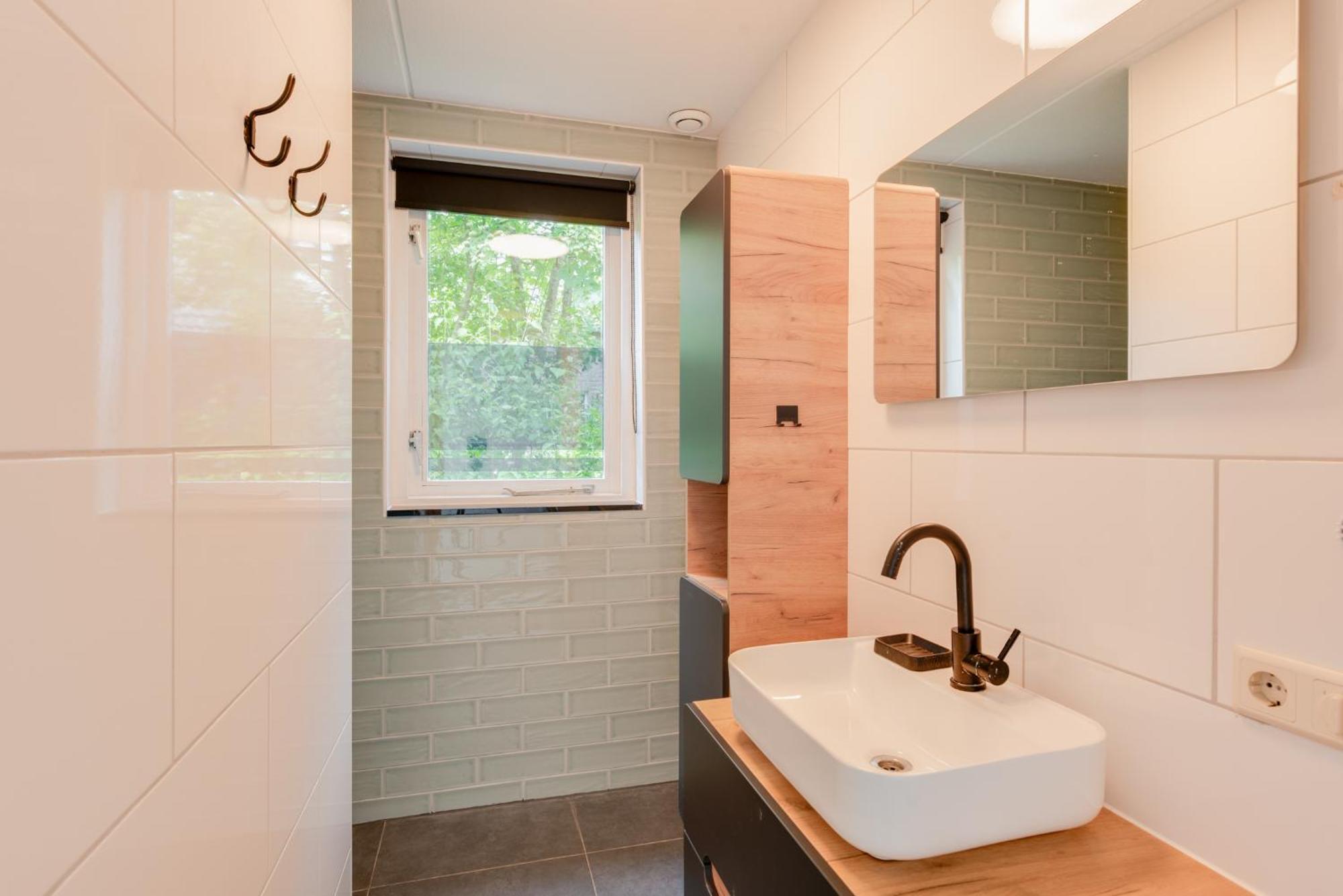 Het Huys Ewijk Mooi Luxe En Een Laadpaal Exterior photo